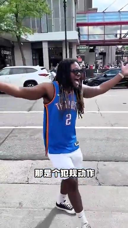 數(shù)據(jù)很炸+帶隊(duì)總決賽！但亞歷山大似乎非常不受美國球迷待見啊